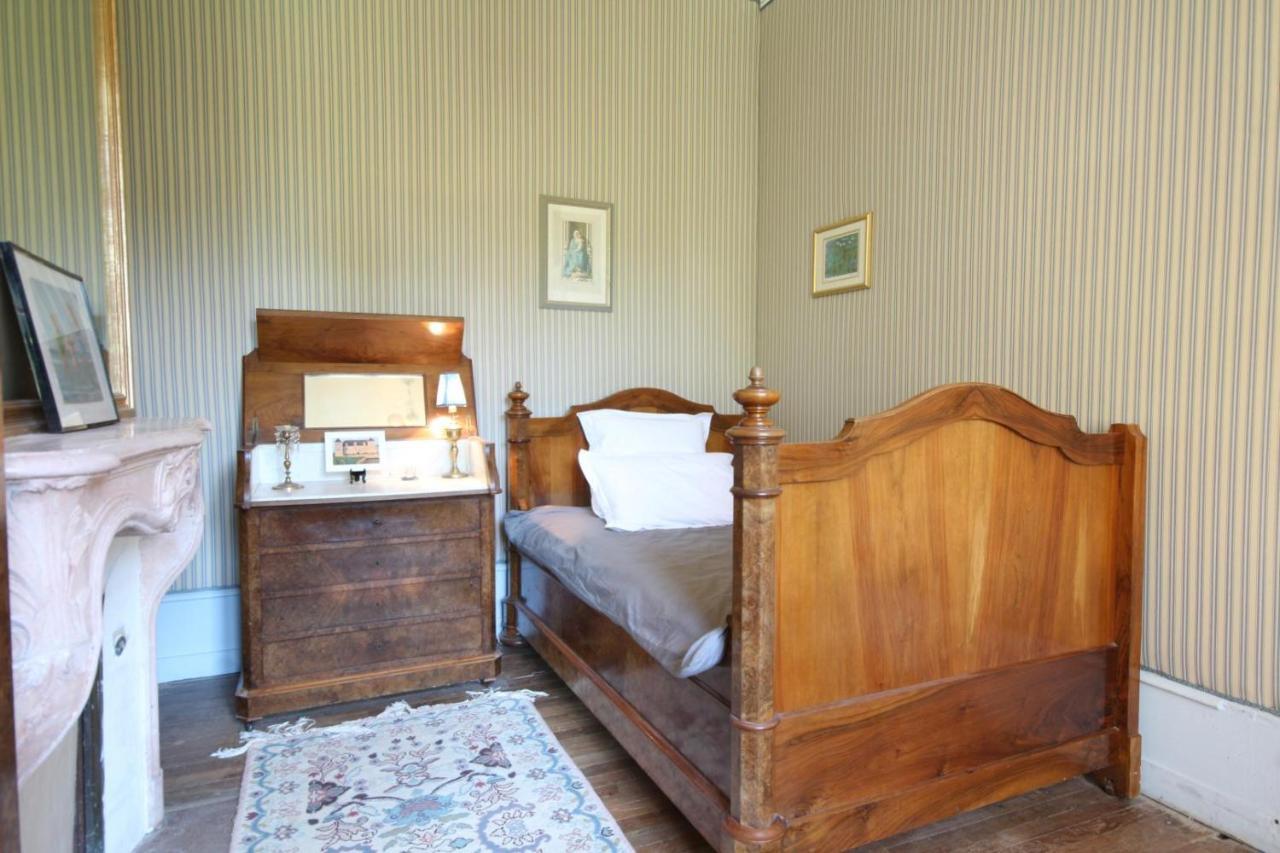 Bed and breakfast Chateau de Mauvilly Extérieur photo