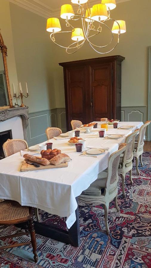 Bed and breakfast Chateau de Mauvilly Extérieur photo